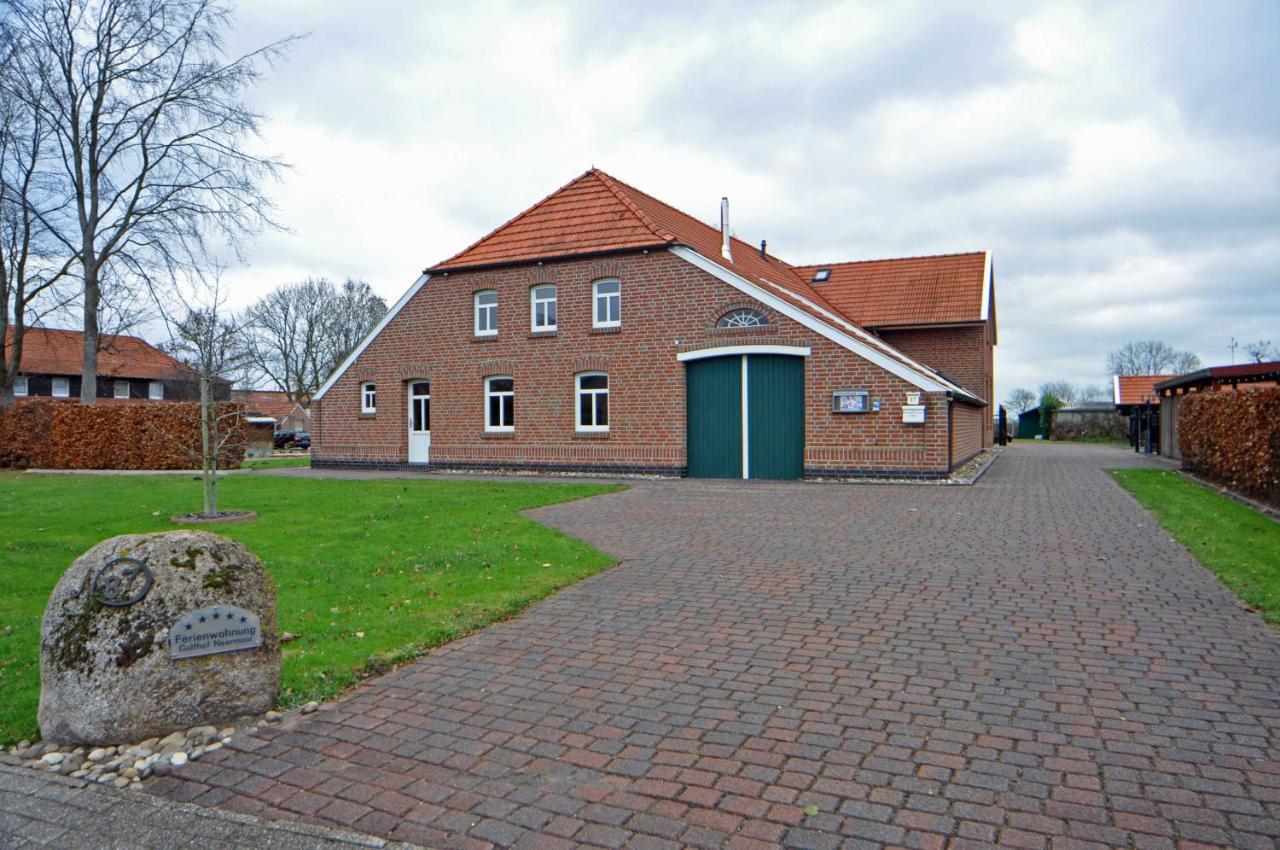 Ferienwohnung Im Gulfhof, 65269 Moormerland エクステリア 写真