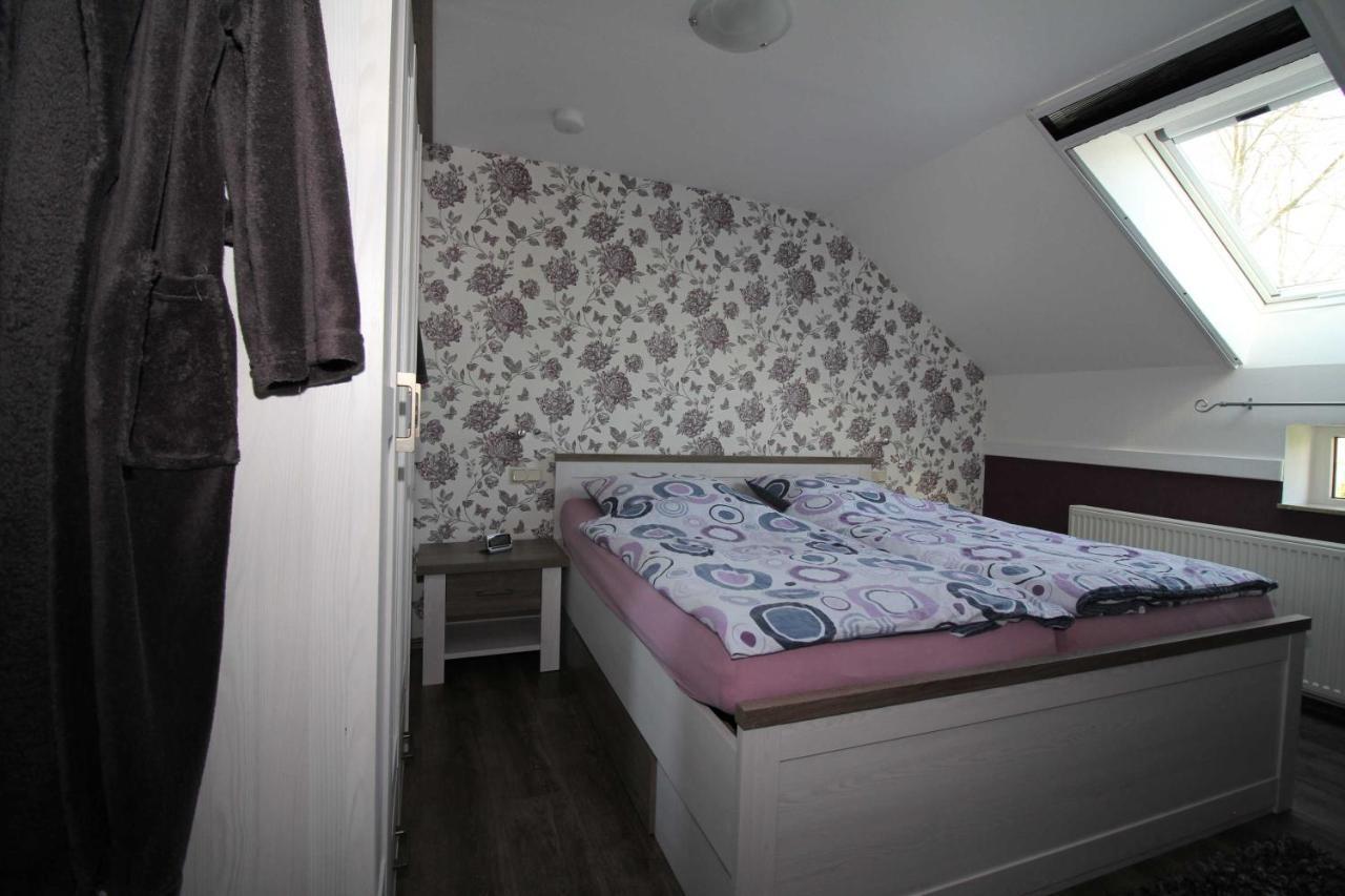 Ferienwohnung Im Gulfhof, 65269 Moormerland エクステリア 写真